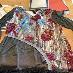 Grey asymmetrical shirt